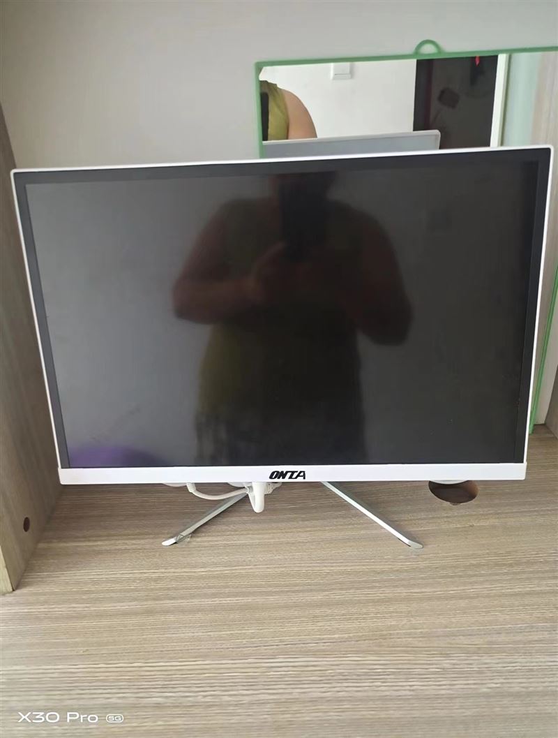 一體機電腦