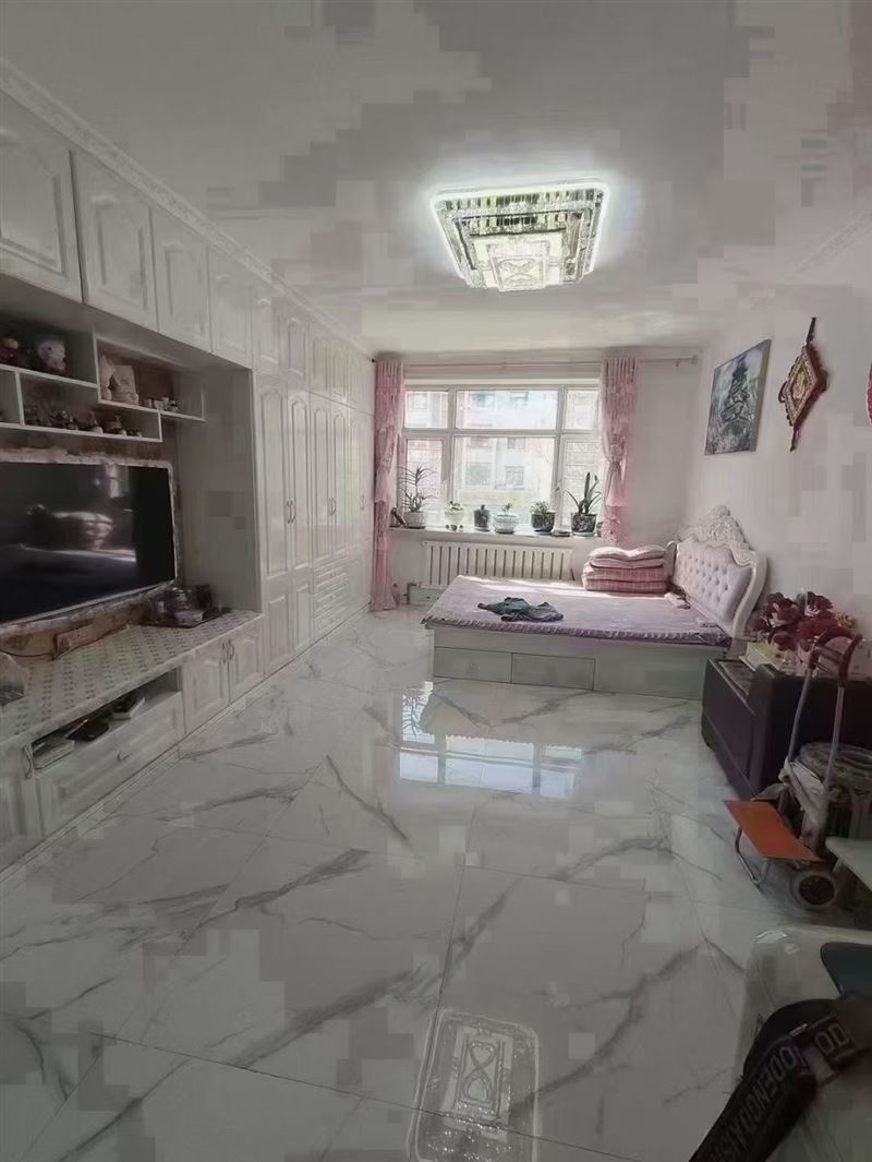 急售精裝2樓拎包入住位置好