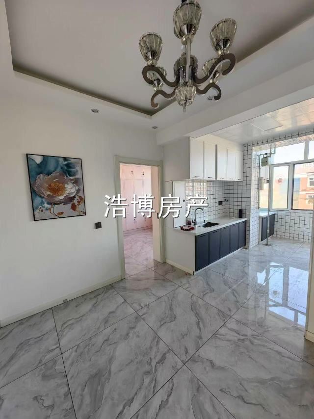 學區(qū)房精裝修